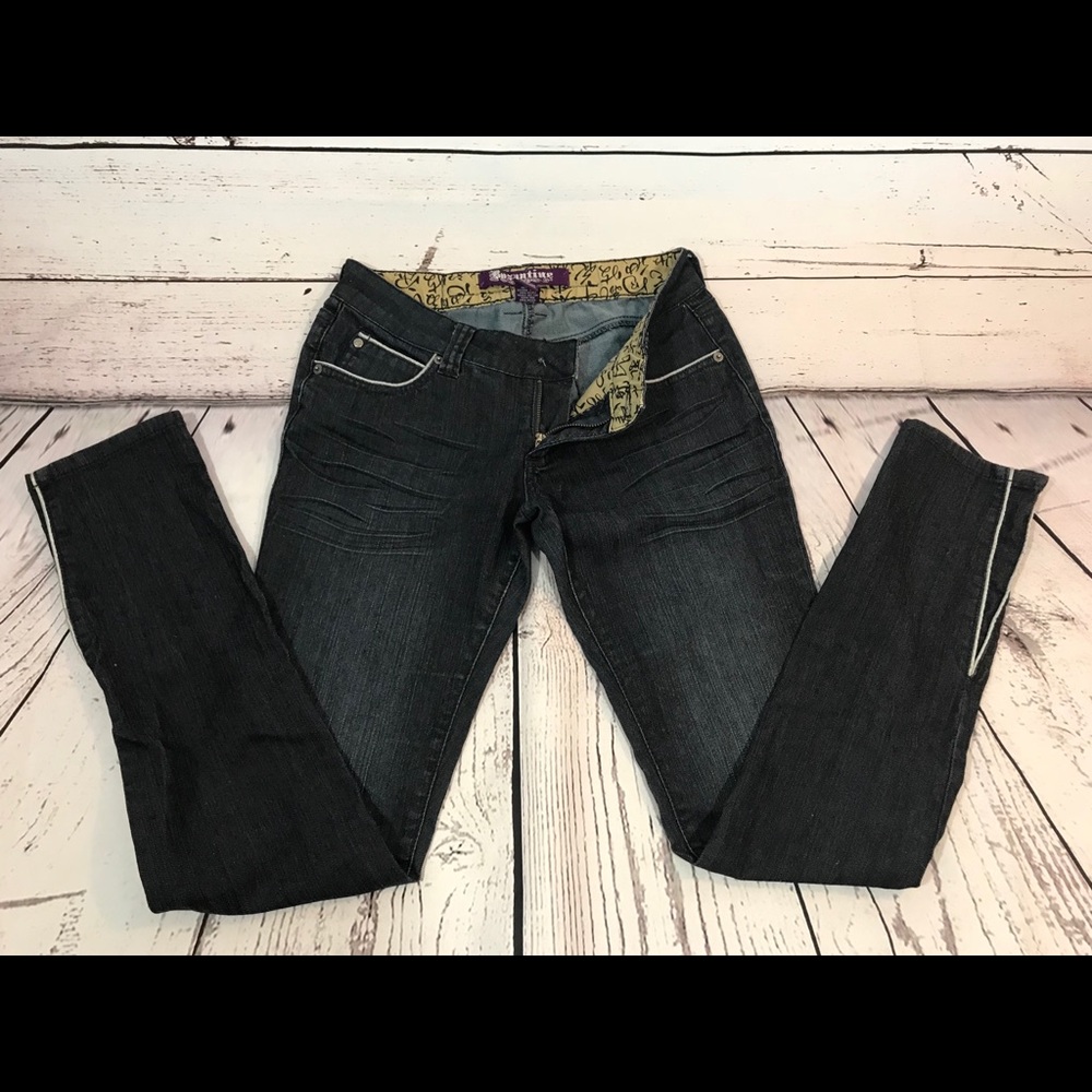 Byzantine Jeans with embroidered pockets size 7